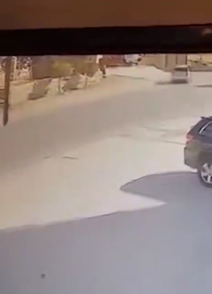 حادث سير يودي بحياة عنصر في "الأمن العام" (فيديو) حادث سير يودي بحياة عنصر في "الأمن العام" (فيديو)