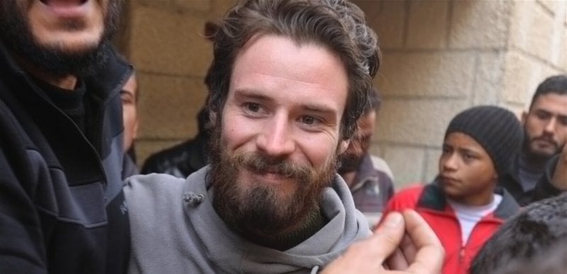 حقيقة ملف الصحافي الأميركي تايس... اعتراف خطير بعد سقوط الأسد 