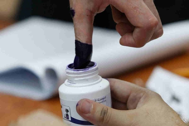 فريق المتاجرة بالمغتربين... الازدواجية السيادية بأبهى تجلياتها فريق المتاجرة بالمغتربين... الازدواجية السيادية بأبهى تجلياتها