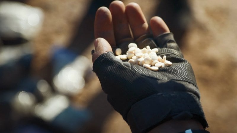 "كابتاغون" داخل مدرسة في عكار... و"الأمن" يتحرّك "كابتاغون" داخل مدرسة في عكار... و"الأمن" يتحرّك