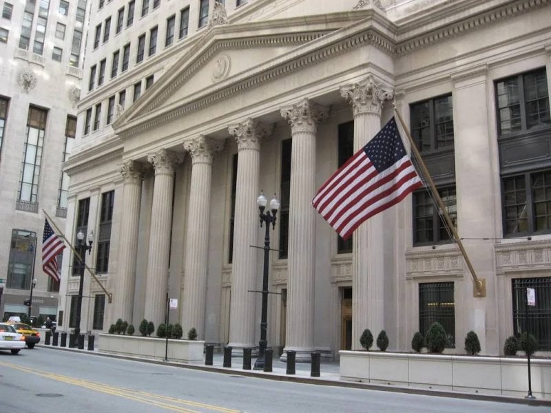 الفيدرالي الأميركي يخفض الفائدة إلى 4% في ثاني خطوة هذا العام