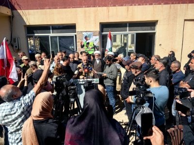 أهالي بليدا ينتفضون: استنكار وغضب بعد استشهاد موظّف البلدية