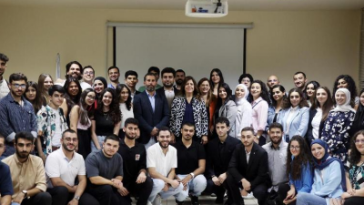 بايراقداريان للجامعيين: المنصّة الإلكترونية منصّتكم... وأفكاركم جزء من تطويرها