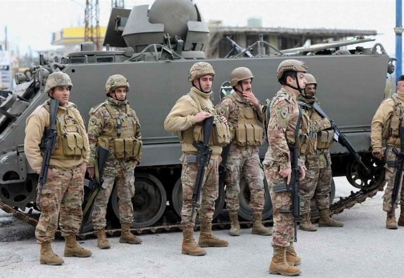 "الجيش" يوقف مطلق نار في عكار ويضبط سلاحين حربيين "الجيش" يوقف مطلق نار في عكار ويضبط سلاحين حربيين