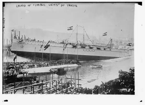 "تأخير قاتل"... 14 دقيقة أنهت حياة 300 جندي "تأخير قاتل"... 14 دقيقة أنهت حياة 300 جندي