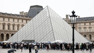 فضيحة في اللوفر... أنظمة أمنية 