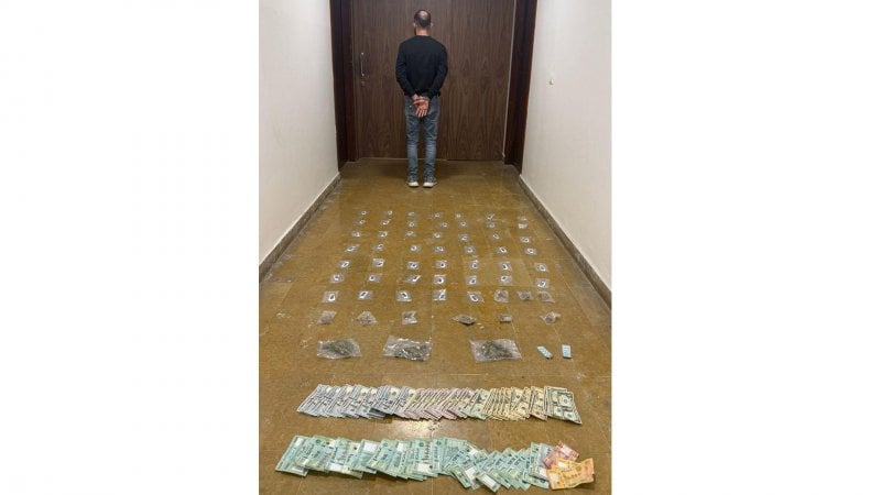 بالجرم المشهود... "شعبة المعلومات" توقف مروّج مخدّرات في الشيفروليه