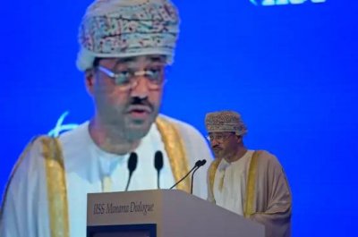 وزير خارجية عُمان: إسرائيل هي المصدر الرئيسي لغياب الأمن في المنطقة وليس إيران
