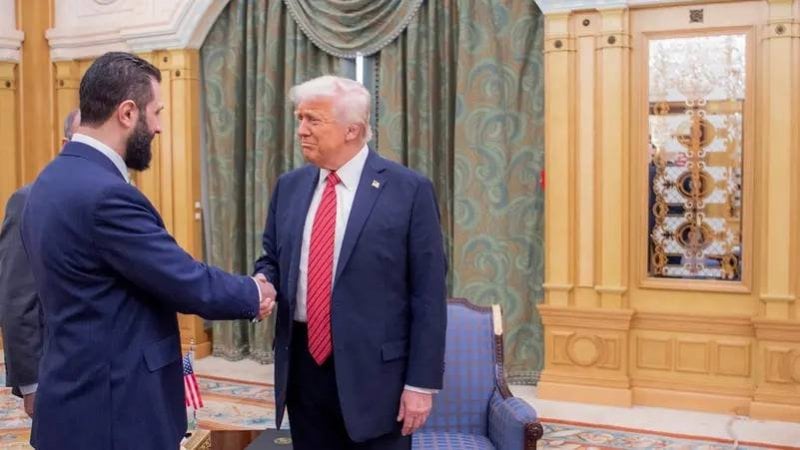 ترامب يرحّب بزيارة الشرع: "يقوم بعمل ممتاز"