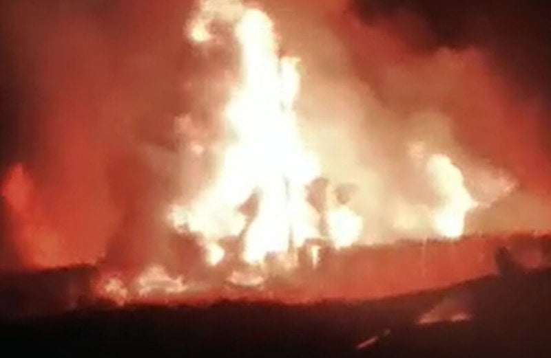 تسعة جرحى في انفجار ضخم جنوب إيران (فيديو)