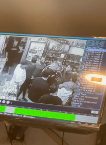 لحظات مرعبة بعد جريمة الناعمة... بالفيديو: "الوحش البشري" حاول خداع الناس لاستعادة شقيق الطفلة وقتله!