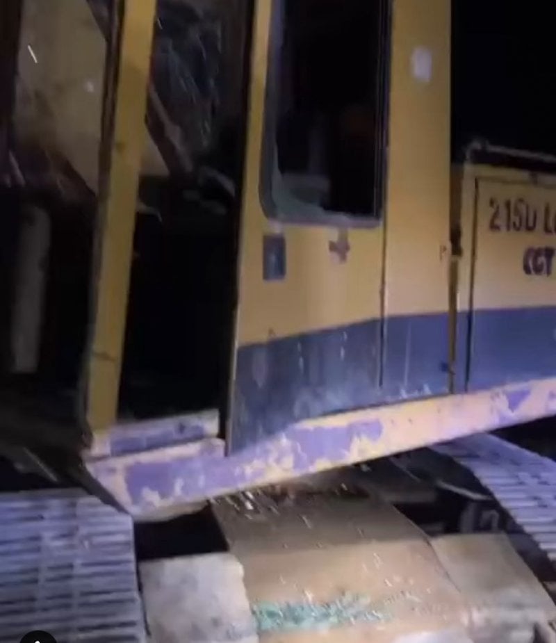 مسيّرة إسرائيلية استهدفت جرافة في بلدة الخيام مساء أمس (فيديو)