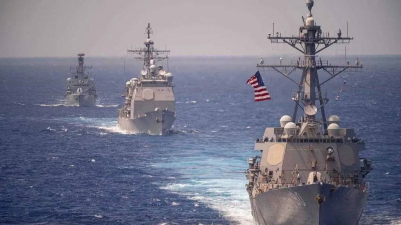 بانتظار توجيه الضربة الأولى... حجم الوجود العسكري الأميركي قبالة سواحل فنزويلا