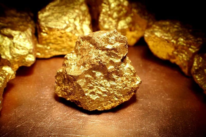 الصين تفاجئ العالم بضريبة 6% على الذهب... ضربة قاضية لـ"الملاذ الآمن"؟
