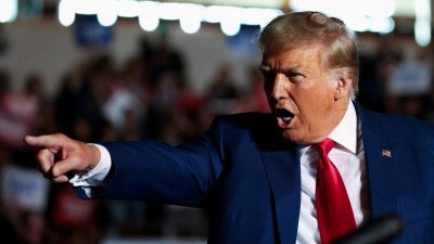 تقرير تلفزيوني يشعل غضب ترامب... تهديد بتدخلٍ عسكري في نيجيريا