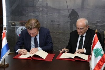 لبنان وهولندا يوقّعان اتفاقية تعاون دفاعي... منسى: شراكة راسخة ودعم ثابت (صور)