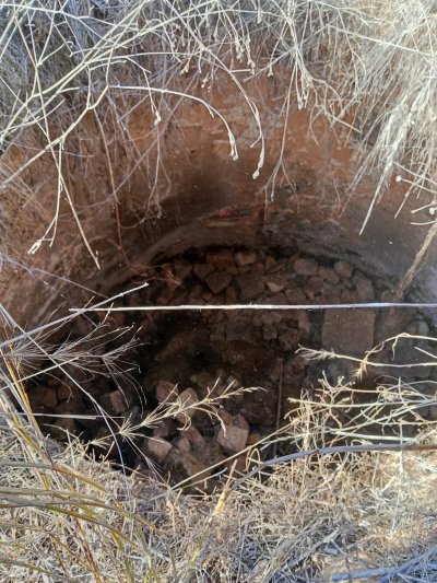 بعد ساعات من فقدانه... العثور على صيّاد دير سريان داخل بئر (فيديو)