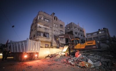 بعد 11 عامًا من الغموض... حماس تزعم العثور على جثمان الضابط الإسرائيلي