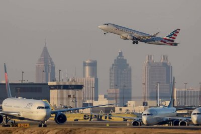 تحذير خطير من واشنطن... الطيران الأميركي يقترب من 