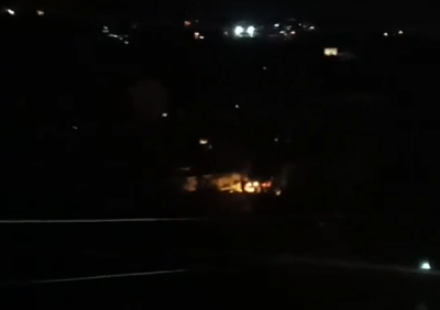 غارة إسرائيلية تستهدف سيارة في حومين الفوقا - النبطية (فيديو وصور)