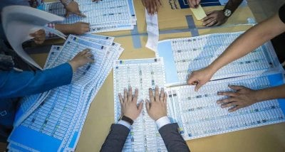 بعد إغلاق صناديق الاقتراع... العراق يترقّب النتائج الأولية خلال 24 ساعة