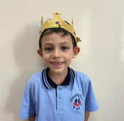 تلميذ الصف الأول فقد حياته بطريقة مأساوية... جاد عاد جثة من المدرسة!