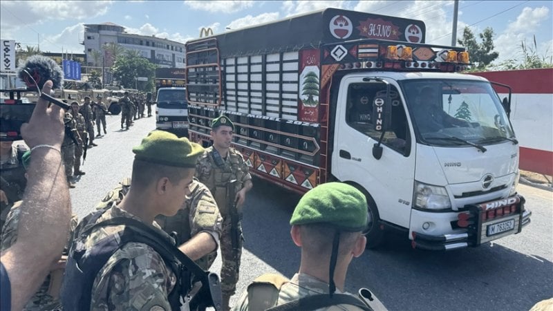 31 شاحنة سلاح

