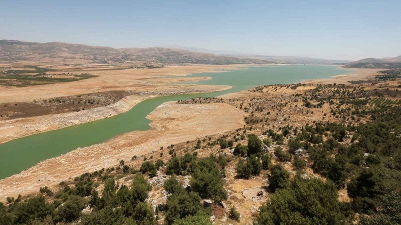 في إطار المراقبة الدورية... مصلحة الليطاني تأخذ عينات من المياه 