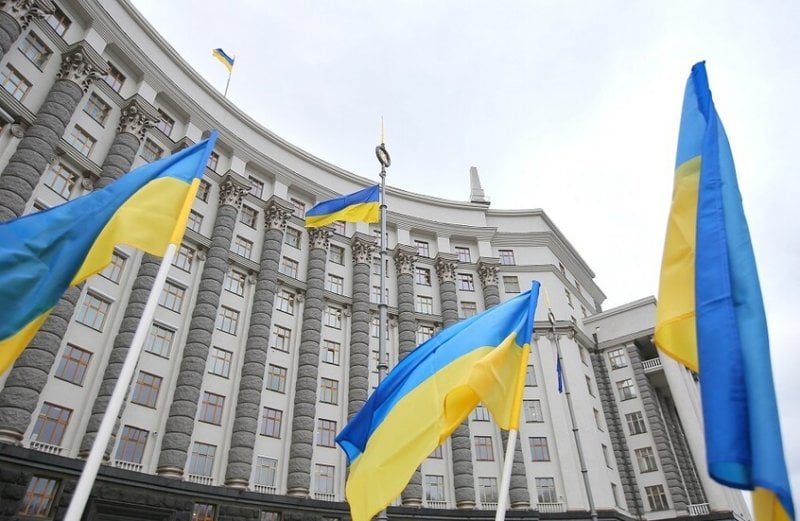 عقب فضيحة كبرى... وزيران يقدّمان استقالتيهما في أوكرانيا