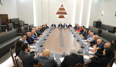 الدولة تملك قرار التفاوض... الكتائب: الحياد مفتاح الاستقرار