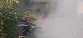 الدفاع المدني يواصل معركة إخماد الحرائق من الجنوب إلى الشمال (صور)