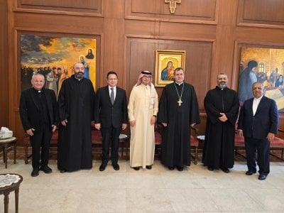 الأباتي إدمون رزق يستقبل السفير وليد البخاري في دير سيدة اللويزة (صور)