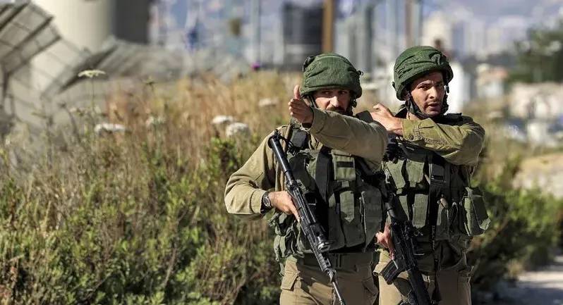 الجيش الاسرائيلي في حالة استنفار… موجة تسريحات تكشف عمق الأزمة