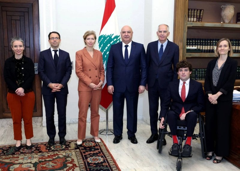 باريس تردّ من بيروت على "تراجع دورها"