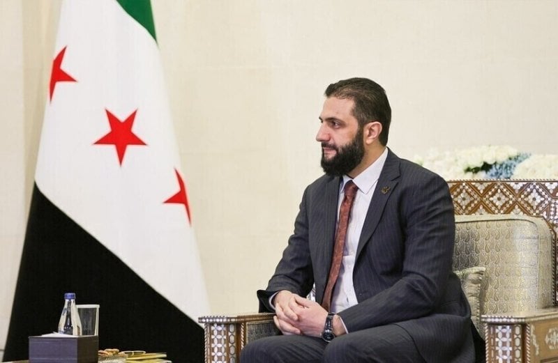 حقيقة تعاون الشرع مع "التحالف الدولي"... الرئاسة السورية توضّح