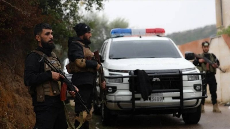 "كان يدّعي أنه المهدي"... سوريا تعلن سقوط “أخطر أذرع إيران” في قبضة الأمن