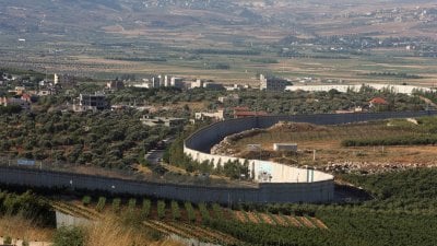 مناورات على الحدود ومواقف متشددة.. المنطقة إلى أين؟