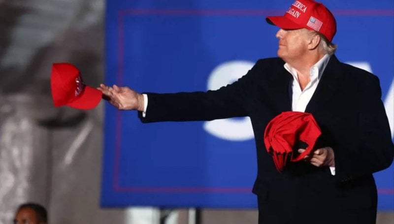 "نيران صديقة" تواجه ترامب… و"ماغا" تنقلب على قائدها