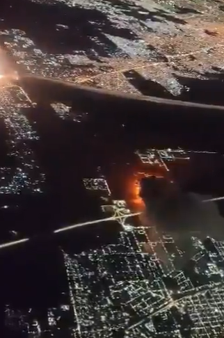من نافذة الطائرة… مشاهد توثّق الانفجار الهائل فوق الأرجنتين (فيديو)