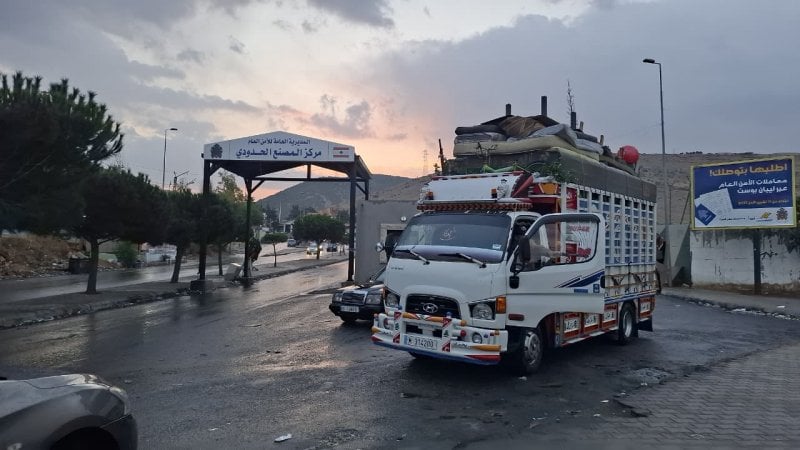 الدفعة التاسعة تتحرّك… نحو 400 نازح يغادرون لبنان باتجاه سوريا