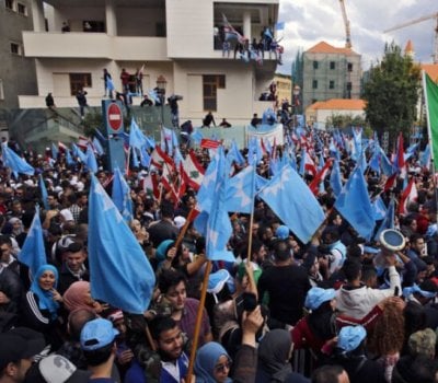 استطلاعات تهمس بعودة الحريري