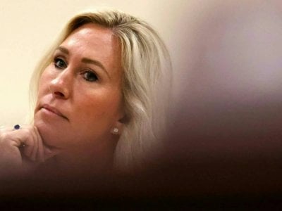 تهديدات عبر طلبات البيتزا… غرين تحذّر وترامب يقلّل: لا أحد يكترث لها!