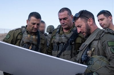 زامير: جاهزون لهجوم واسع داخل غزة خلف الخط الأصفر (صور وفيديو)
