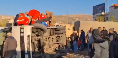 فان يصطدم بحافلة طلاب في زحلة… وإصابة عشرات التلاميذ (فيديو)