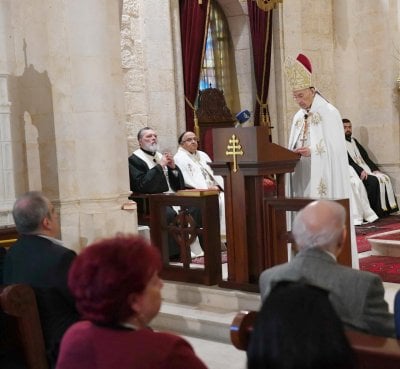 الراعي: لبنان يحتاج إلى مسؤولين يعرفون متى يصغون ومتى يتكلمون (صور)