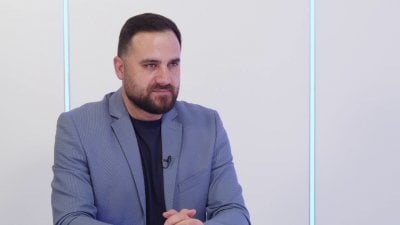 رسالة أميركية هي الأخطر ضد الجيش .. محمد علوش يفجّرها: التصعيد مسألة أسابيع والأجواء من إيران سلبية
