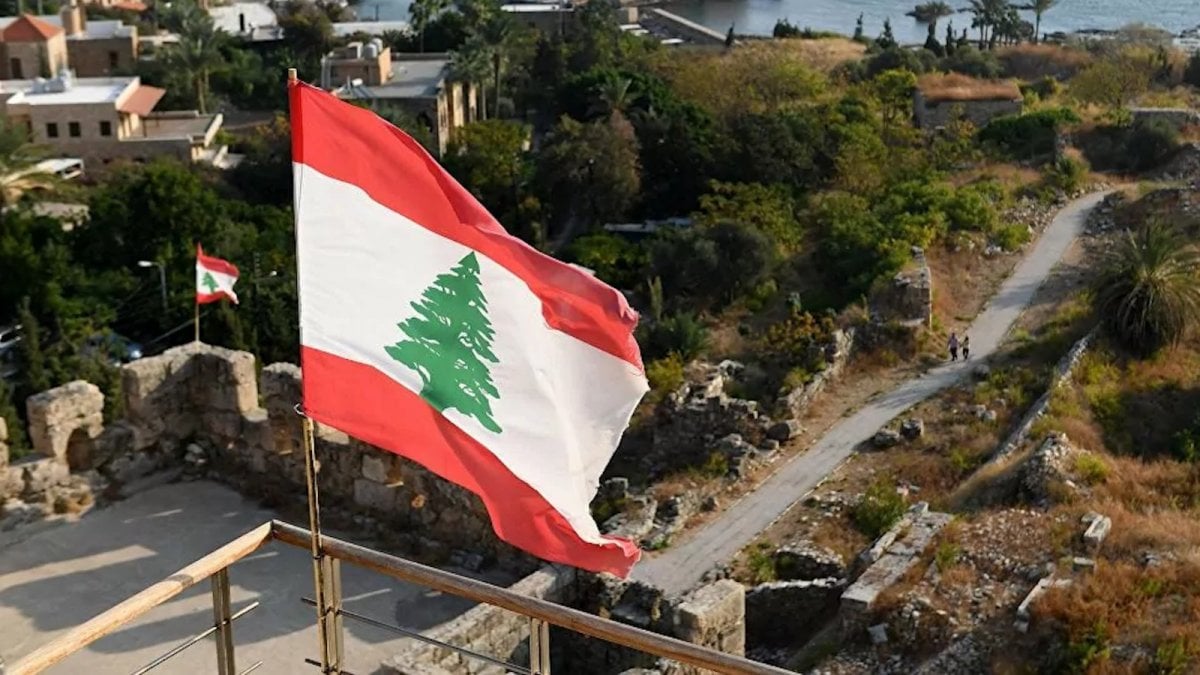 في يوم الإستقلال.. تغيب الإحتفالات وكلمة مرتقبة للرئيس
