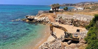 الشواطئ اللبنانية 