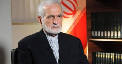 مستشار خامنئي يبدّل النبرة: المفاوضات مع واشنطن ممكنة إذا غيّرت الأخيرة نهجها