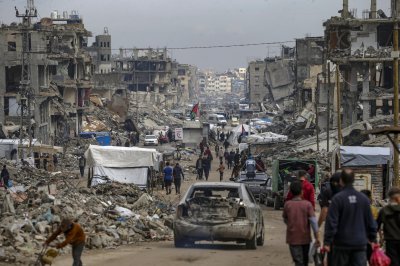 إمبراطورية الظل… نصف مليار دولار تختفي من تبرعات غزة!